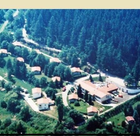 Ferienpark Sonnenhof Тамбах-Дийтхарц Екстериор снимка