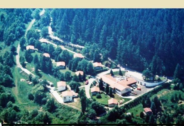 Ferienpark Sonnenhof Тамбах-Дийтхарц Екстериор снимка